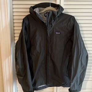 Men’s Patagonia Raincoat